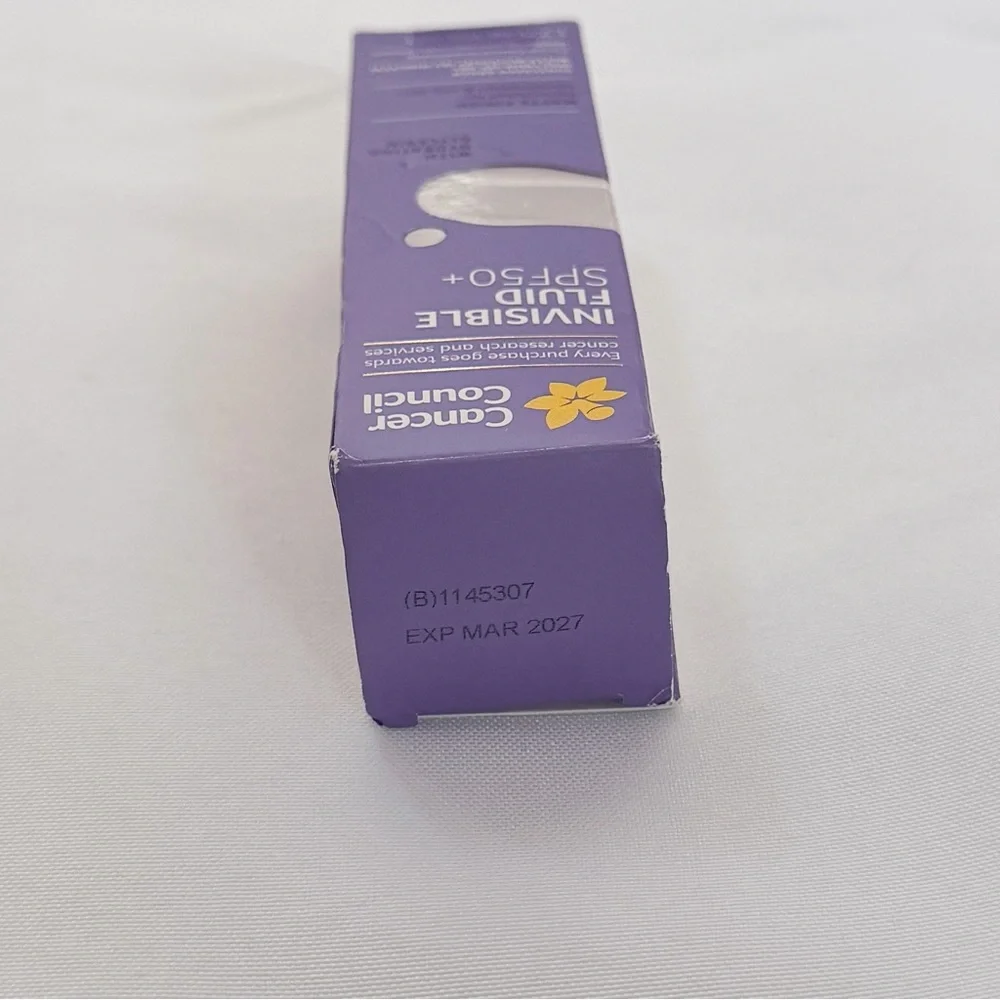 Cancer Council Invisible Fluid Sunscreen SPF50+ - Picture 3 of 6